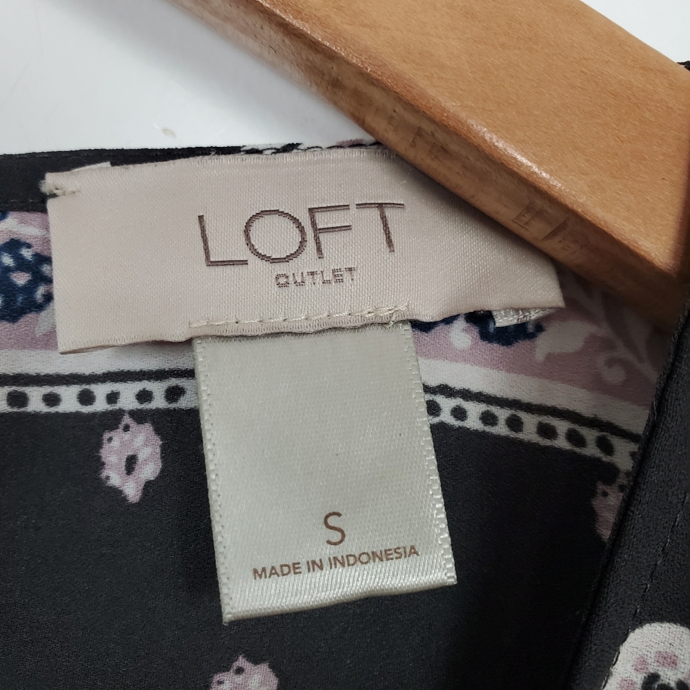 LOFT sleeveless blouse, small - Picture 3 of 3